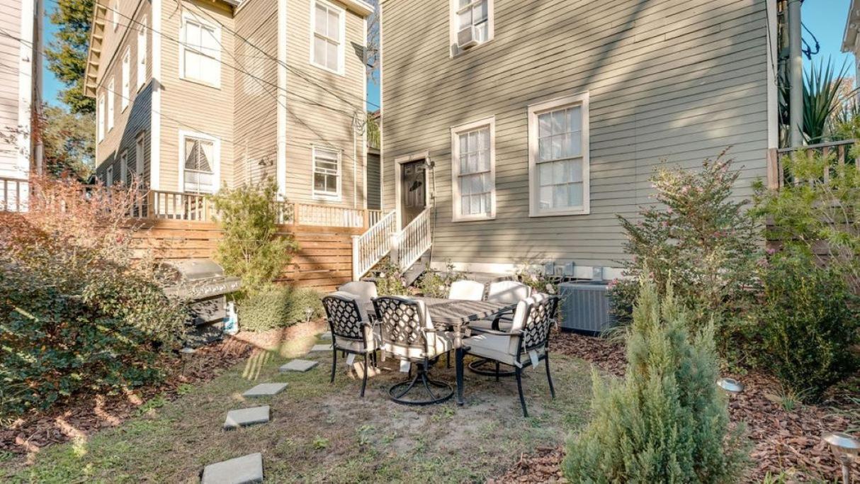 Huge 5 Bed, 5 Bath In Historic Downtown Savannah Exterior photo