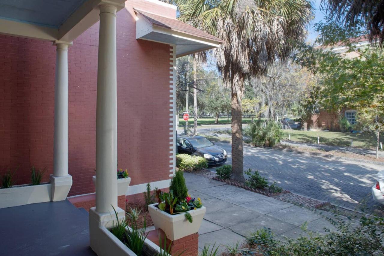 Huge 5 Bed, 5 Bath In Historic Downtown Savannah Exterior photo