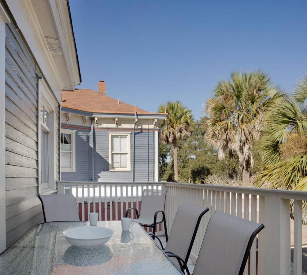 Huge 5 Bed, 5 Bath In Historic Downtown Savannah Exterior photo